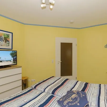 2 Am Stadtwald Modern Retreat